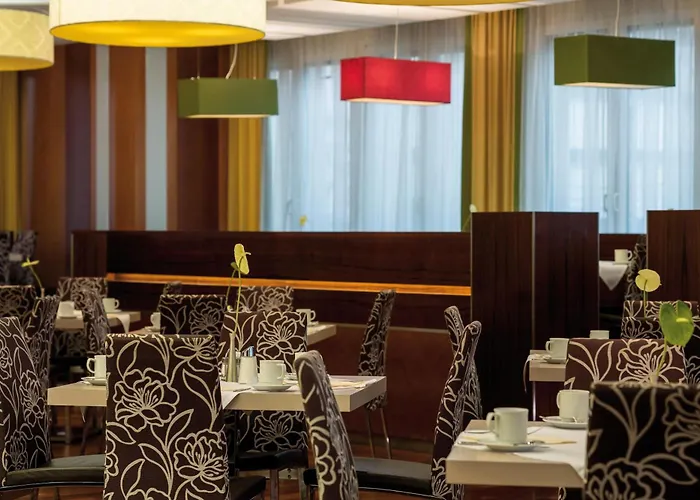 Austria Trend Europa Hauptbahnhof 4*