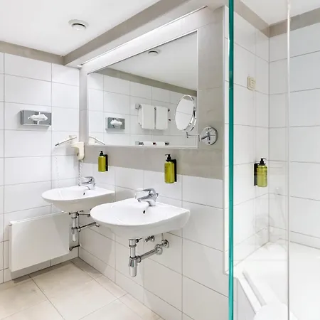 Austria Trend Europa Hauptbahnhof 4* Graz
