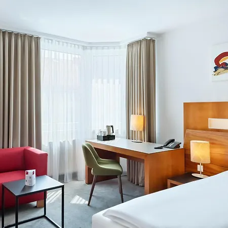 Austria Trend Europa Hauptbahnhof Szálloda 4*