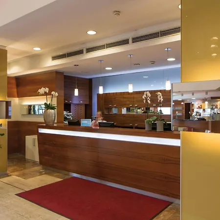 Austria Trend Europa Hauptbahnhof Грац