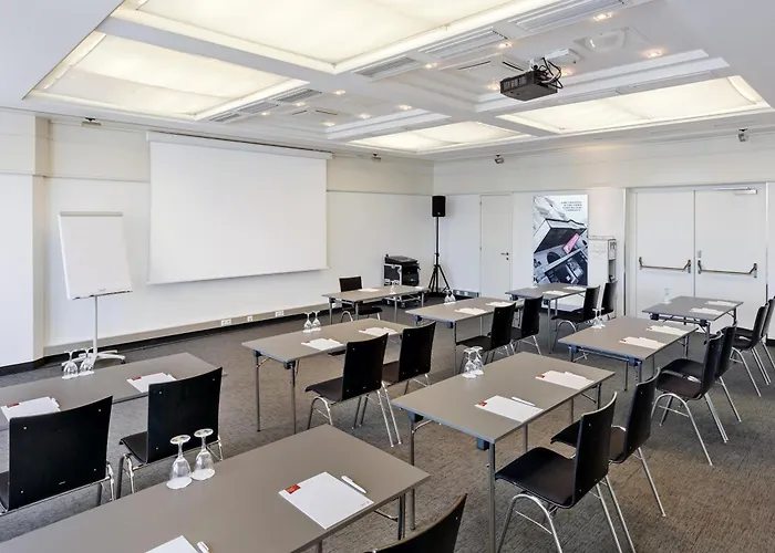 Austria Trend Europa Hauptbahnhof 4*