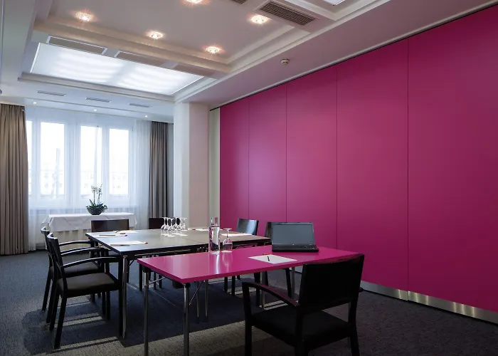 Austria Trend Europa Hauptbahnhof 4*